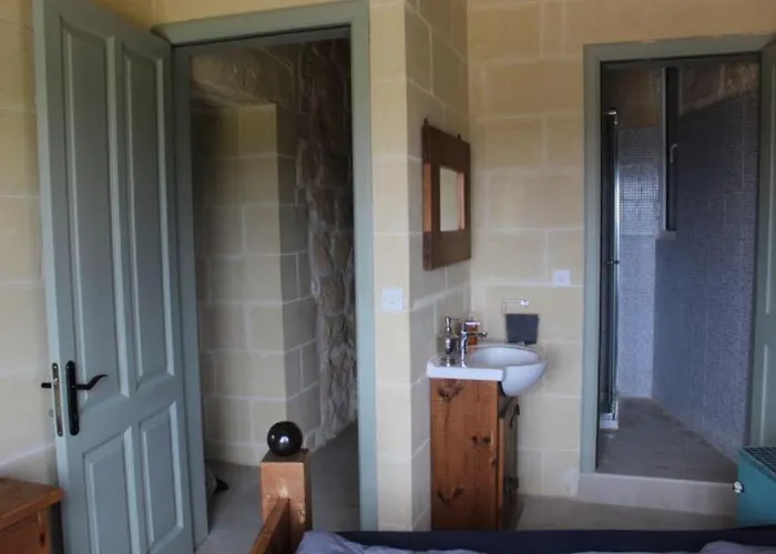 Bed and Breakfast The Old Mill 4*