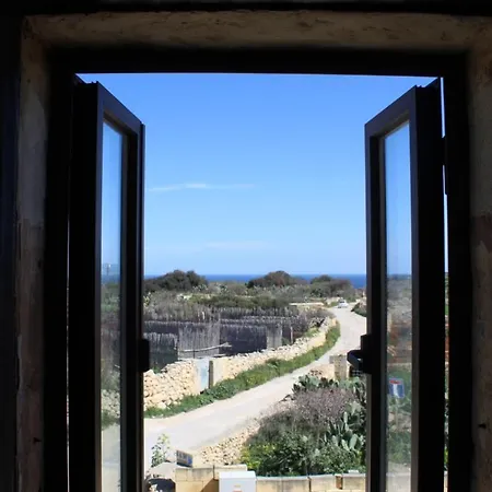 Couette-café The Old Mill Il-Pergla